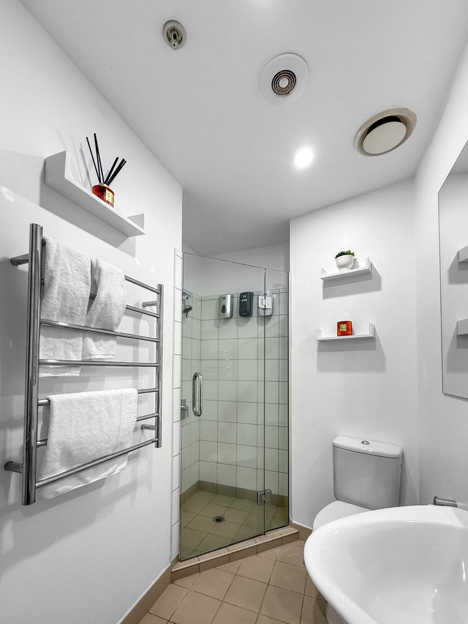 Le Mirage- Stylish, Central Apartment With Pools, Sauna, More Auckland Exterior photo